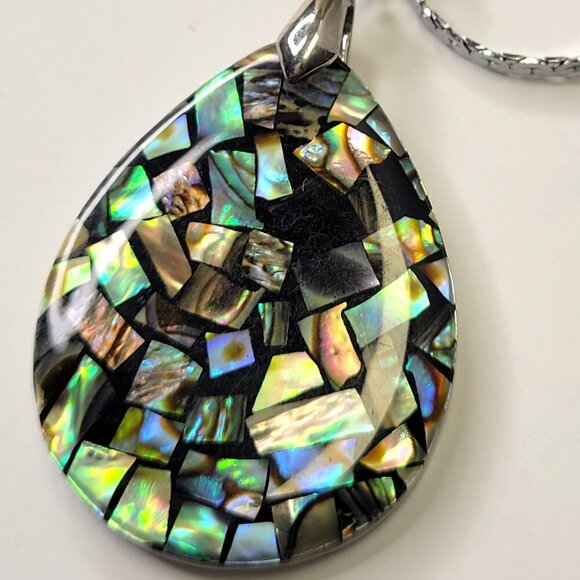 Genuine Abalone Shell Pendant Necklace Teardrop Abalone Pendant Oval Pendant - Picture 4 of 5